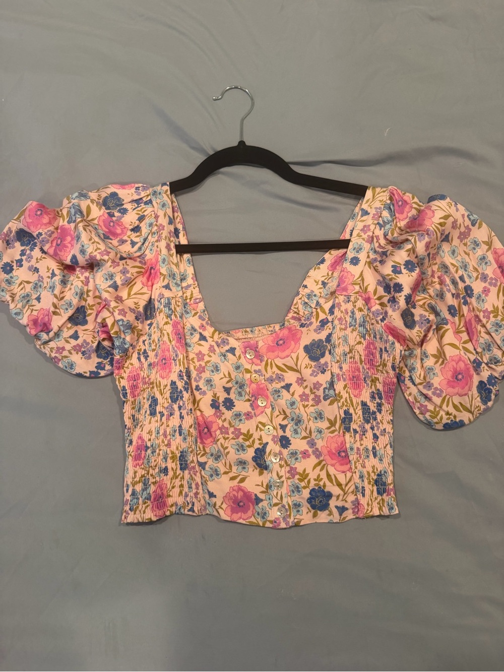 saltwater LUXE Floral Puff-Sleeve Crop Top in Pink, Blue and Cream